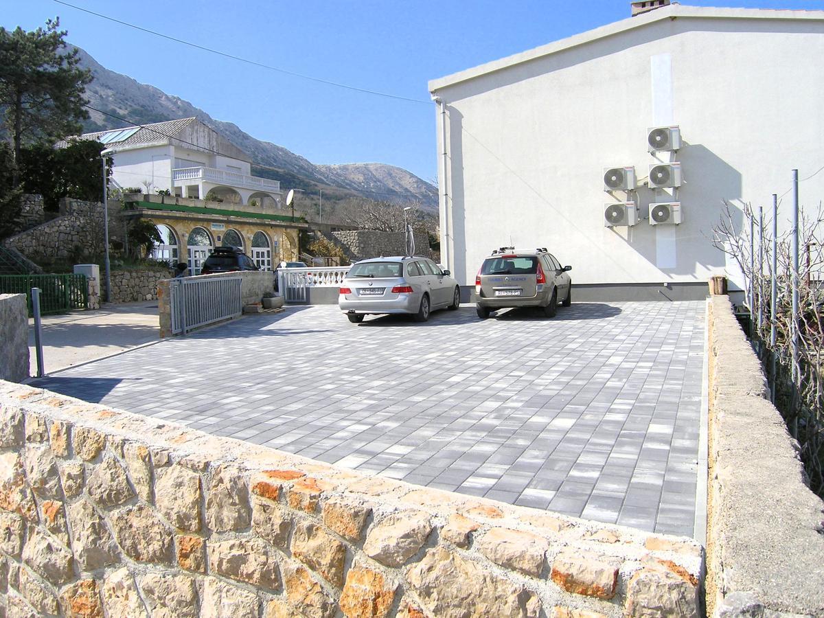 Apartmani Zganec บัชกา ภายนอก รูปภาพ