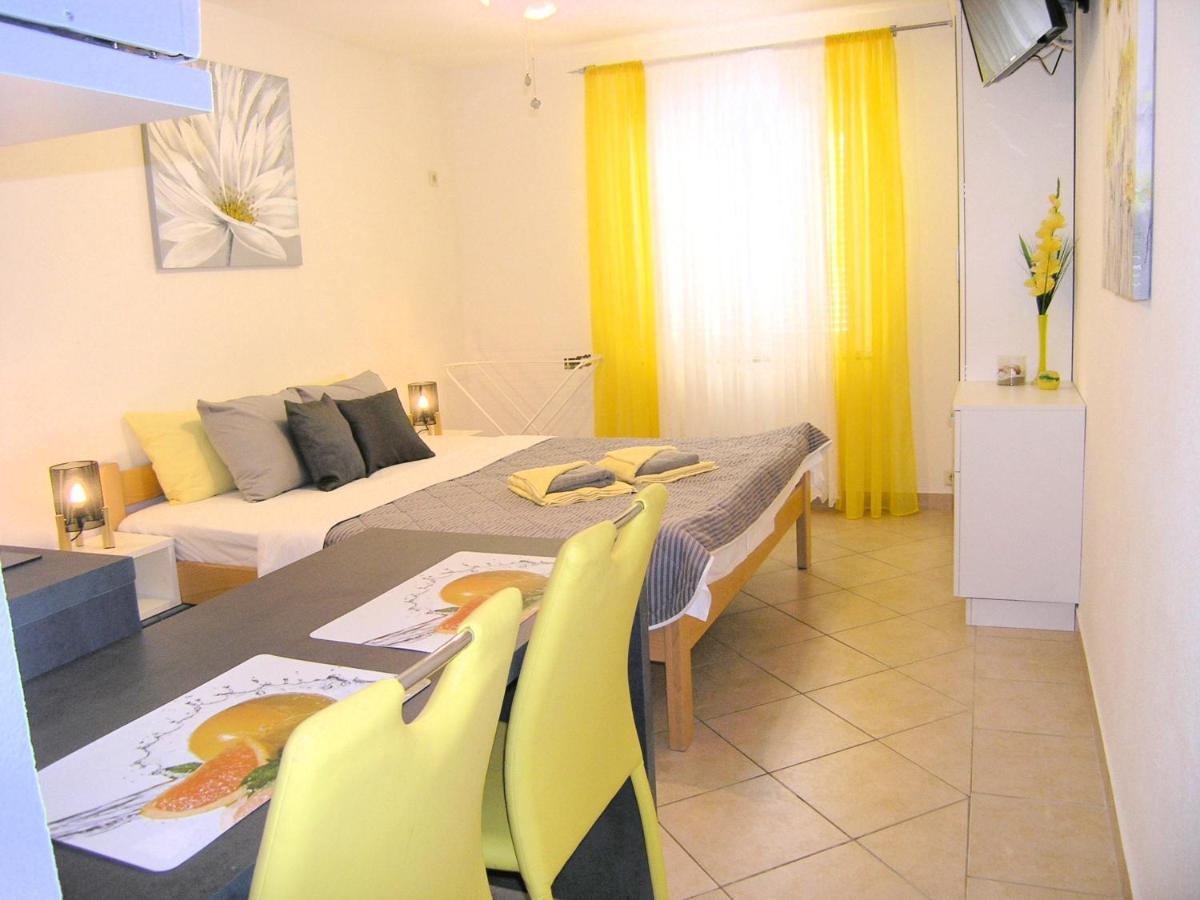 Apartmani Zganec บัชกา ภายนอก รูปภาพ