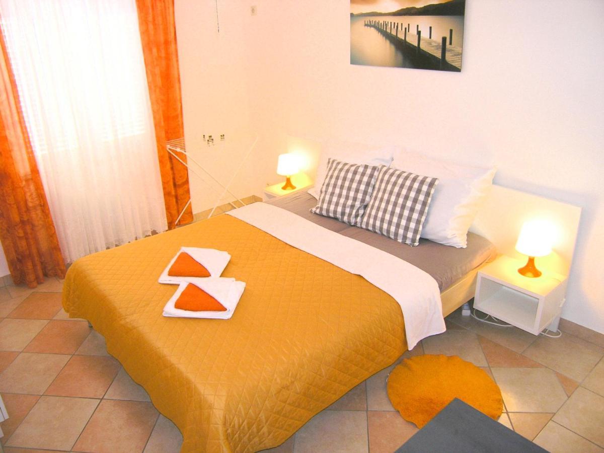 Apartmani Zganec บัชกา ภายนอก รูปภาพ