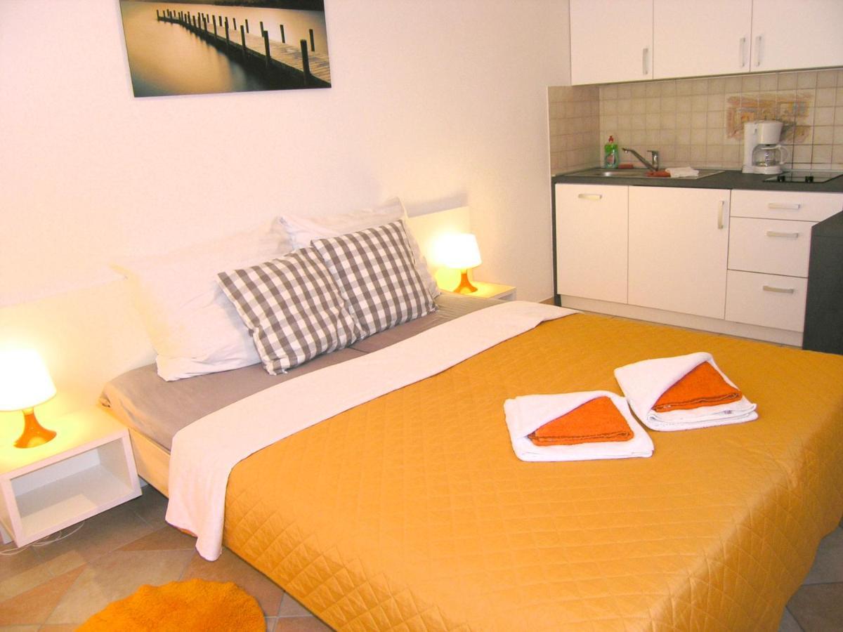 Apartmani Zganec บัชกา ภายนอก รูปภาพ