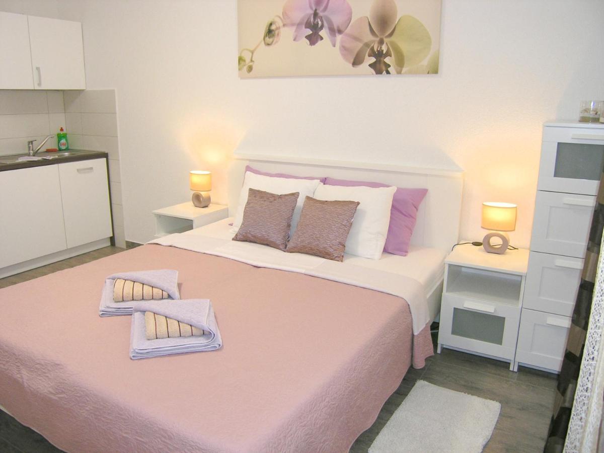 Apartmani Zganec บัชกา ภายนอก รูปภาพ