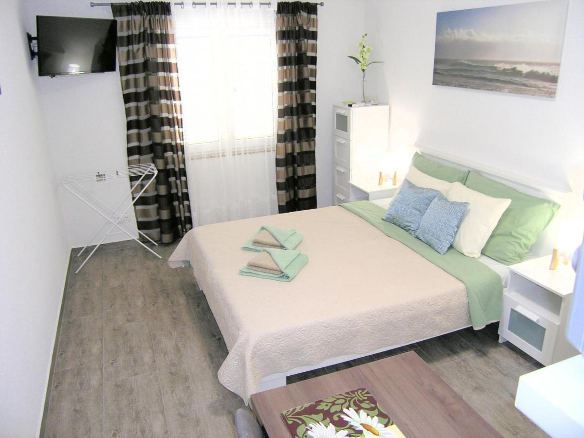 Apartmani Zganec บัชกา ภายนอก รูปภาพ