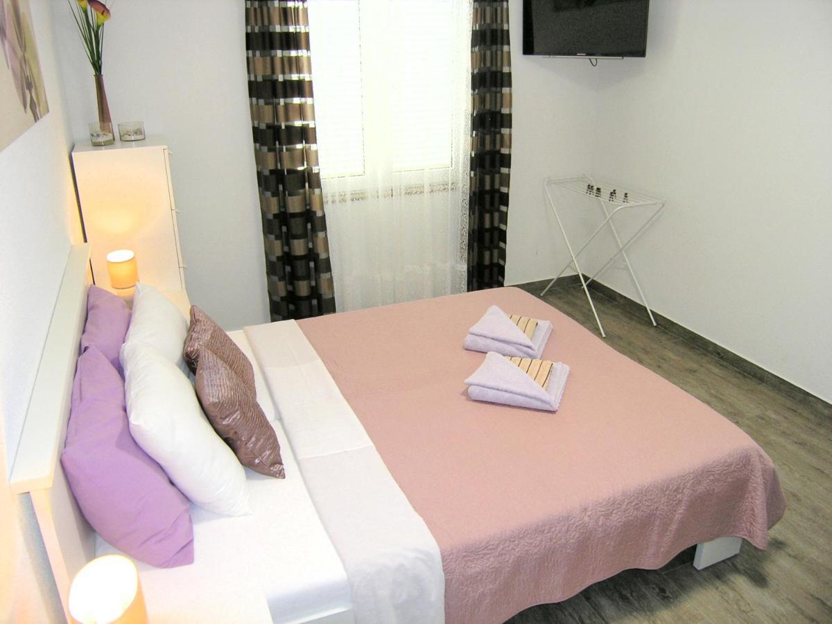 Apartmani Zganec บัชกา ภายนอก รูปภาพ