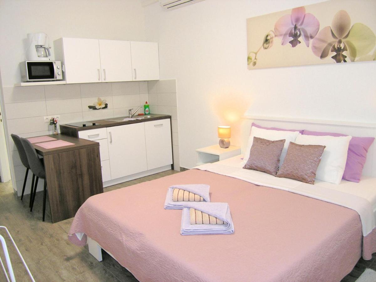 Apartmani Zganec บัชกา ภายนอก รูปภาพ