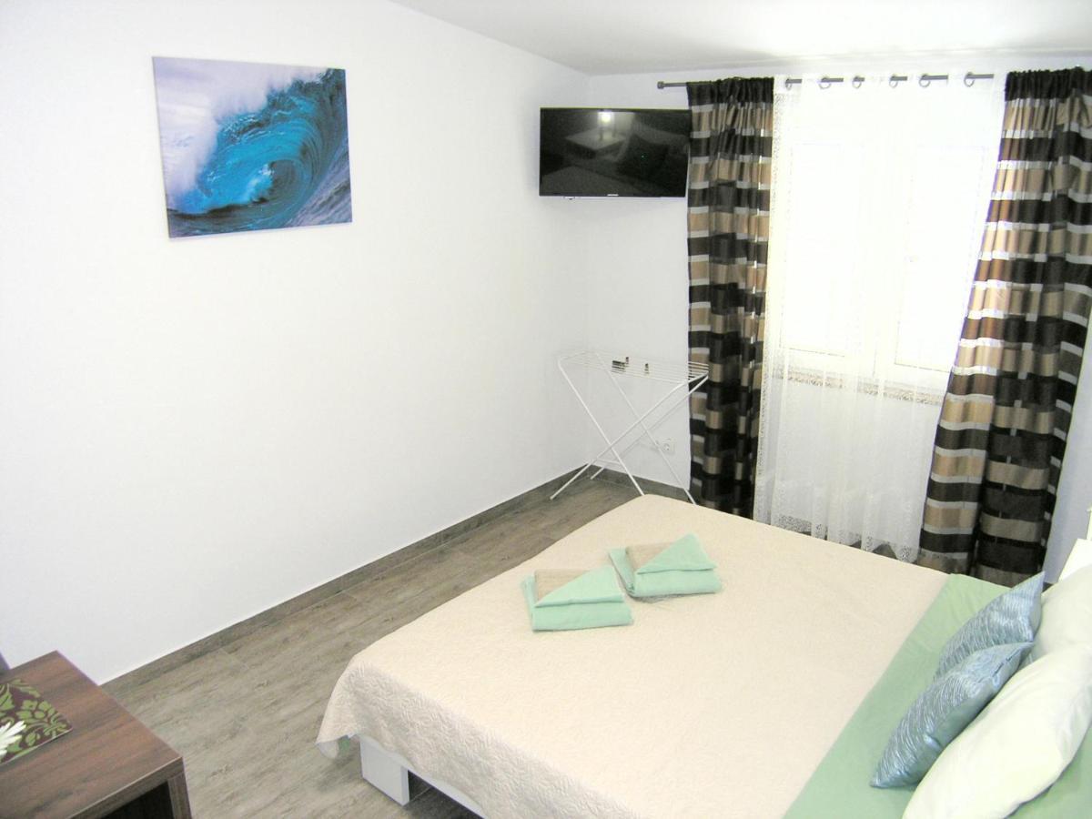 Apartmani Zganec บัชกา ภายนอก รูปภาพ