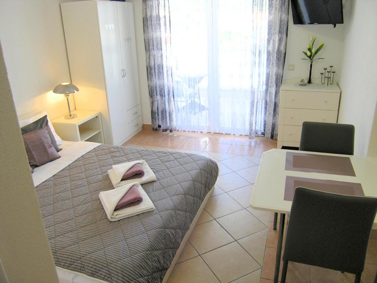 Apartmani Zganec บัชกา ภายนอก รูปภาพ